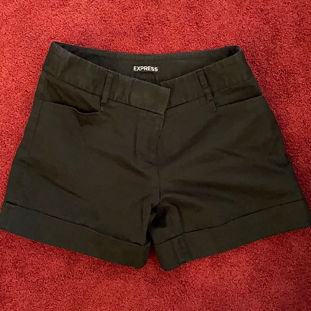 Women’s shorts, dressy